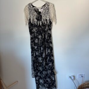 jessica mcclintock black floral maxi dress